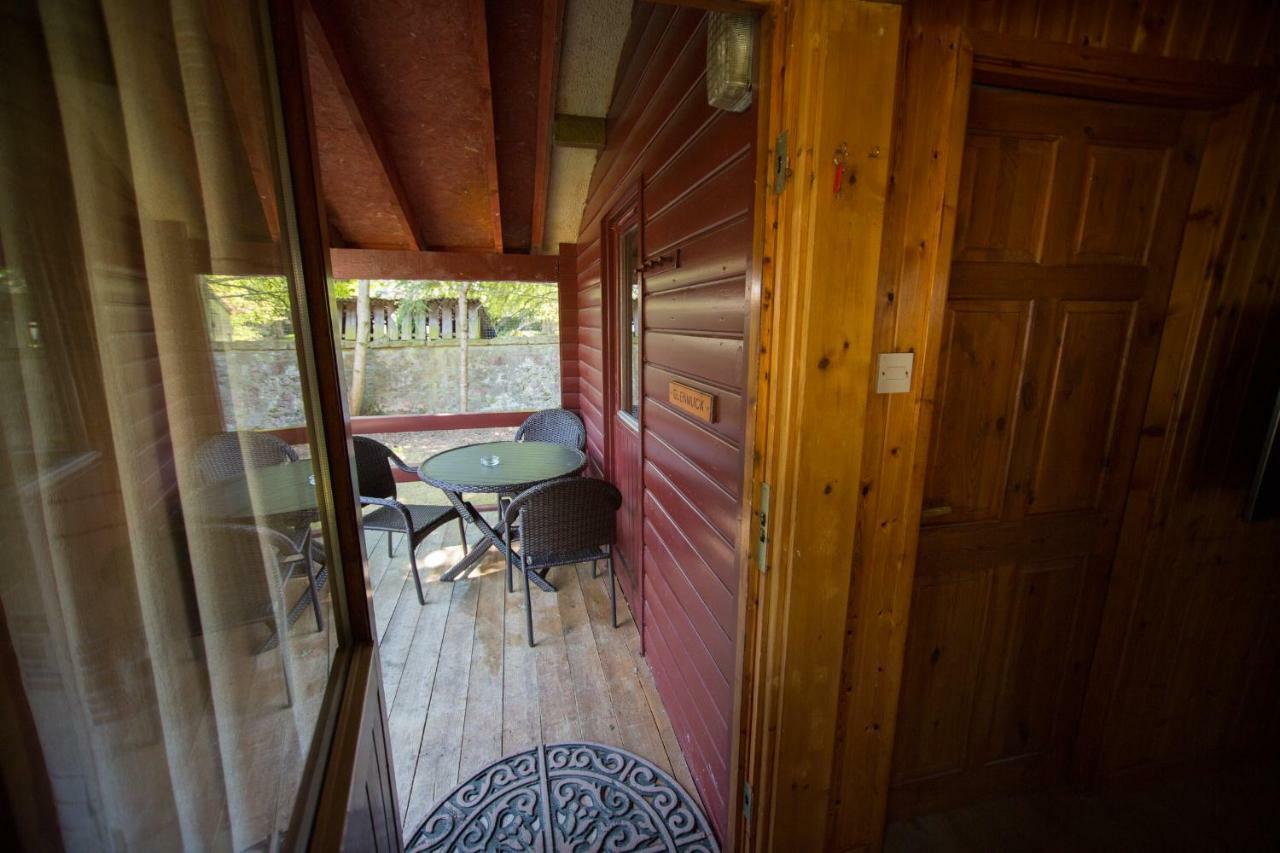 Invercauld Lodges Балатър Екстериор снимка