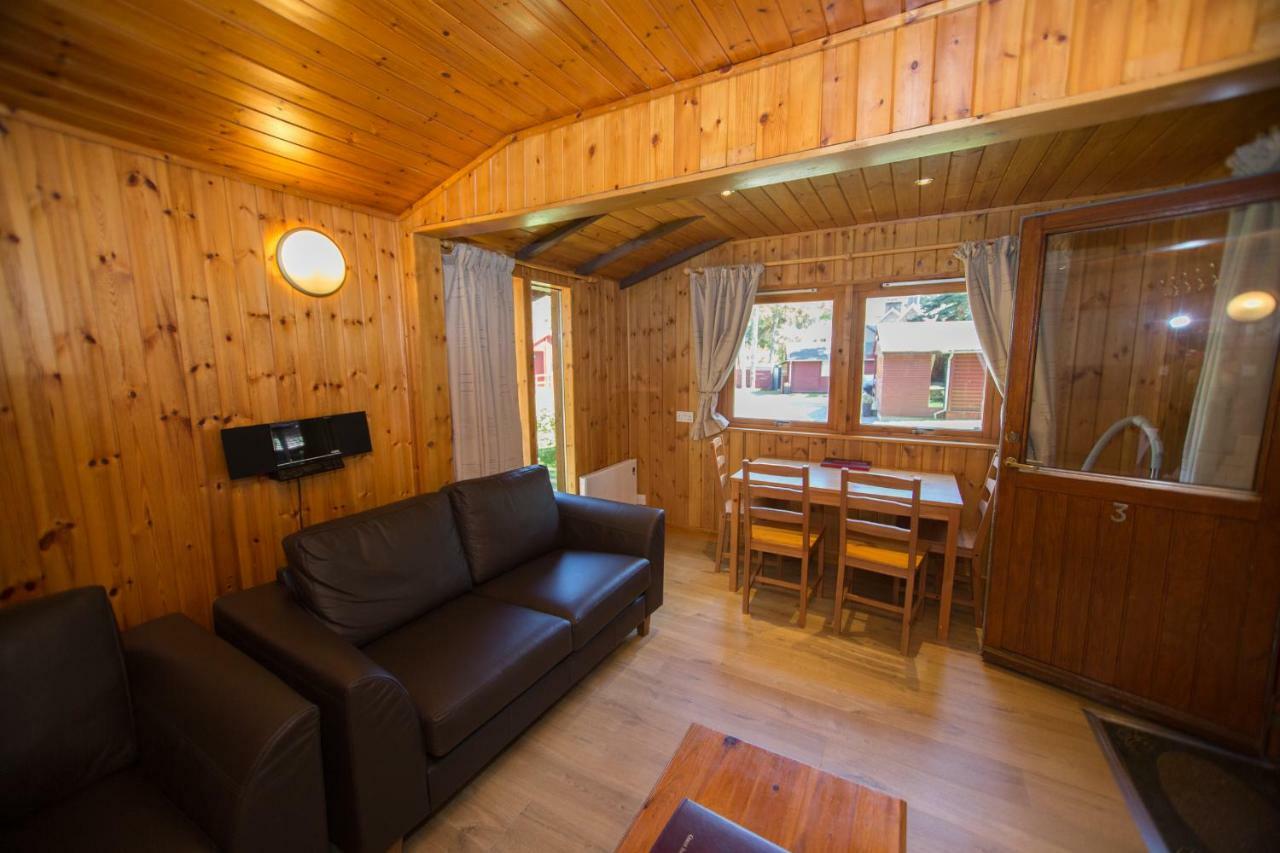 Invercauld Lodges Балатър Екстериор снимка